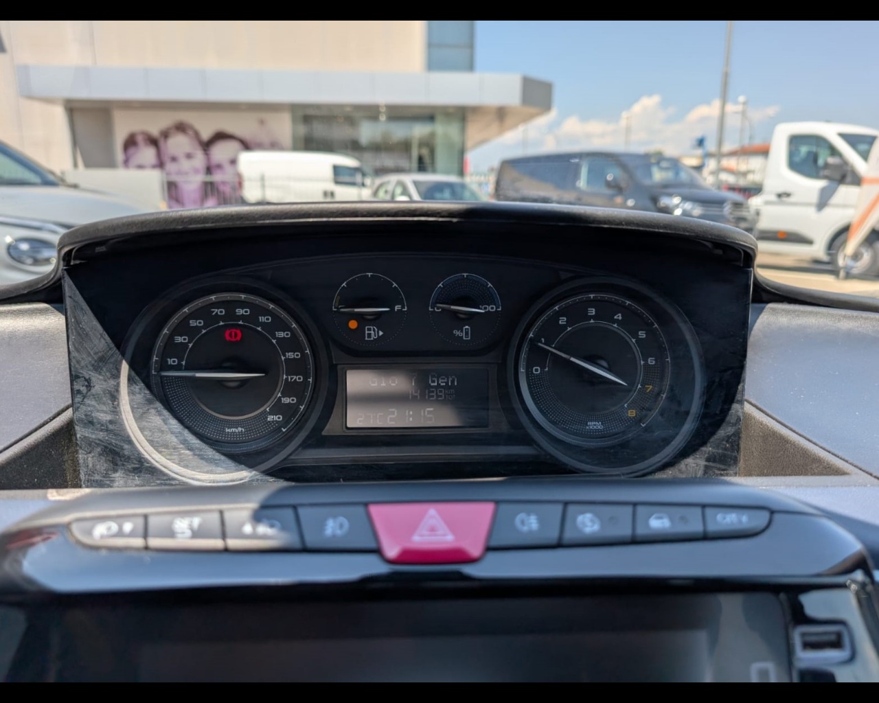 Foto LANCIA Ypsilon 1.0 firefly hybrid Platino s&s 70cv