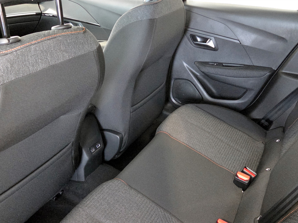 PEUGEOT 208 5P – Business Benzina 100 S&S Benzina km0 - 16