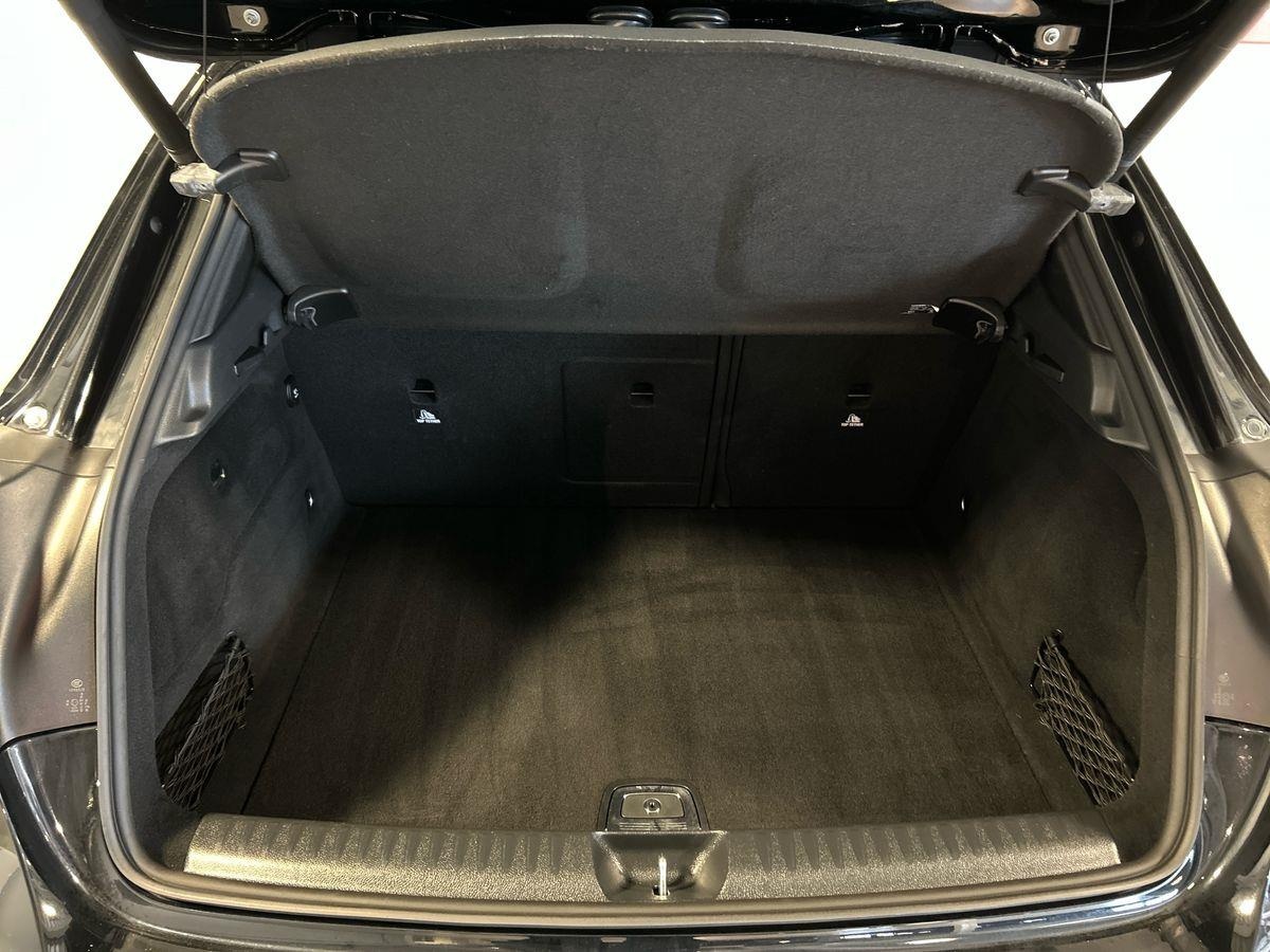 Mercedes GLA GLA 200 D Premium 7G-DCT - 8