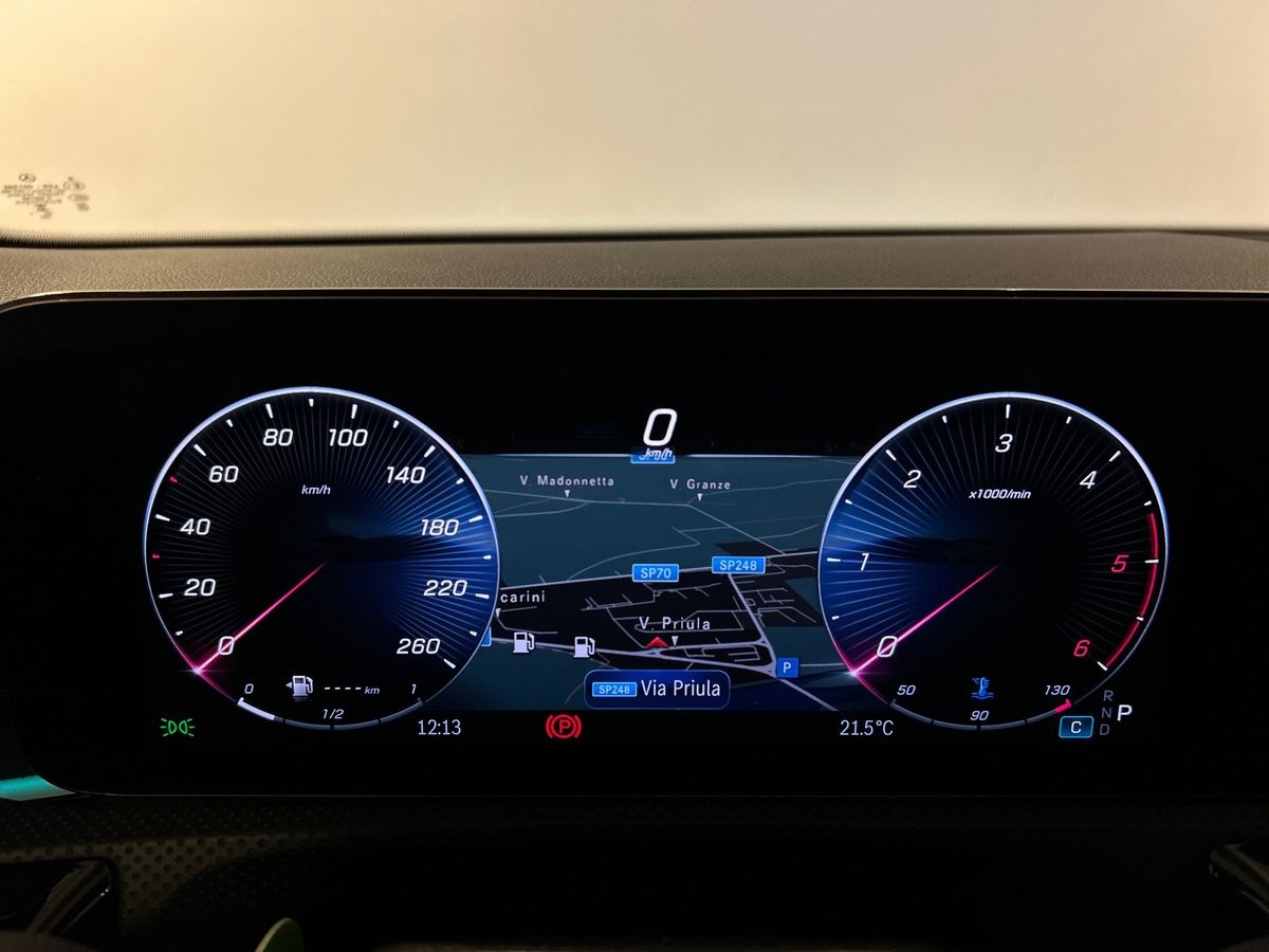 Mercedes Classe A 180 D Advanced Plus AMG Line 8G-DCT - 13