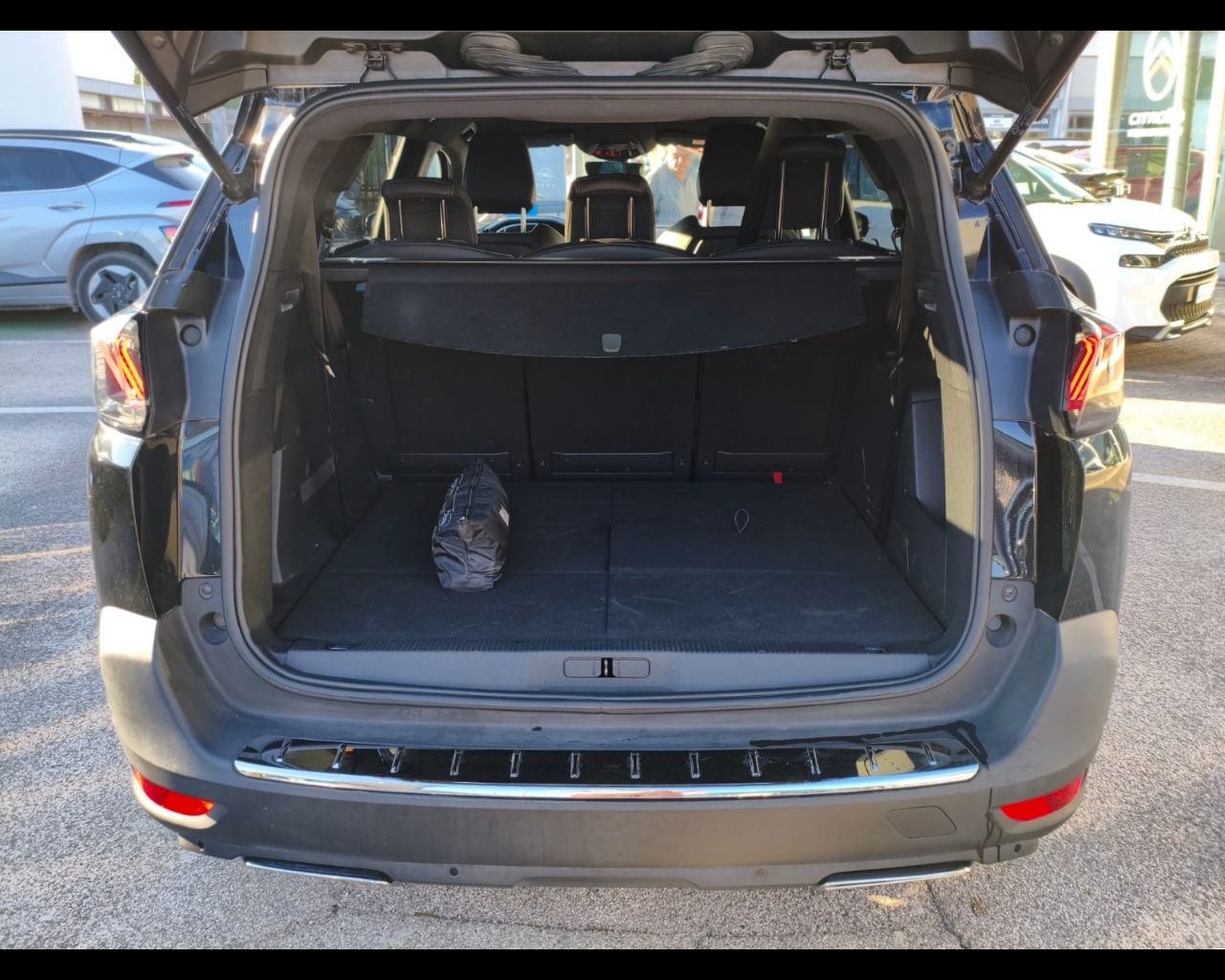 Foto PEUGEOT 5008 1.5 bluehdi GT s&s 130cv eat8