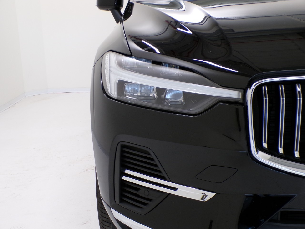 Volvo XC60 XC60 2.0 T6 Recharge Plug-in Hybrid  Inscription AWD automatico - 5