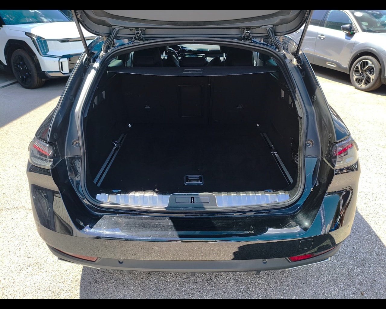 Foto PEUGEOT 508 SW 1.5 bluehdi GT s&s 130cv eat8