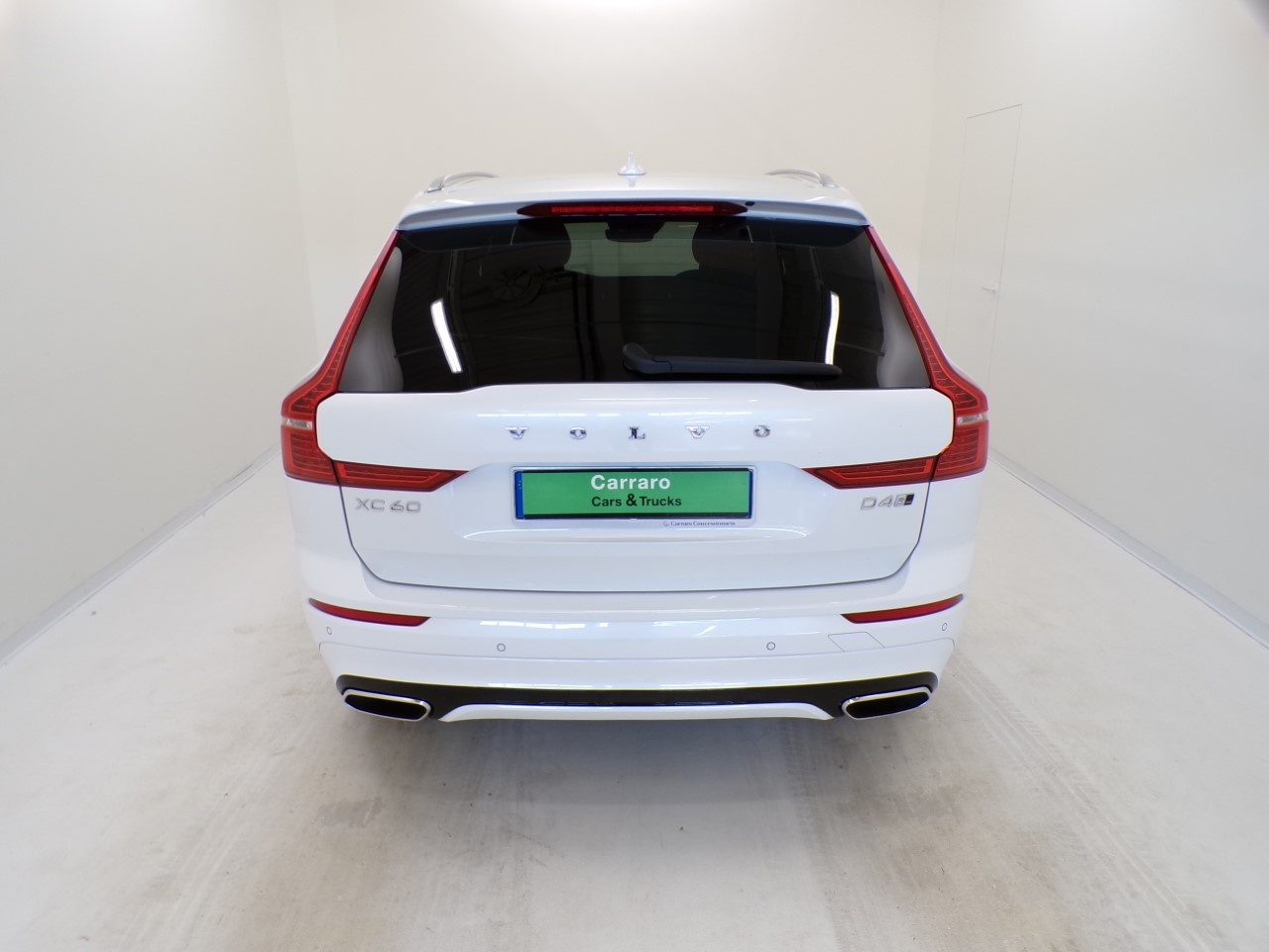 Volvo XC60 XC60 2.0 D4 R-Design AWD Geartronic - 7