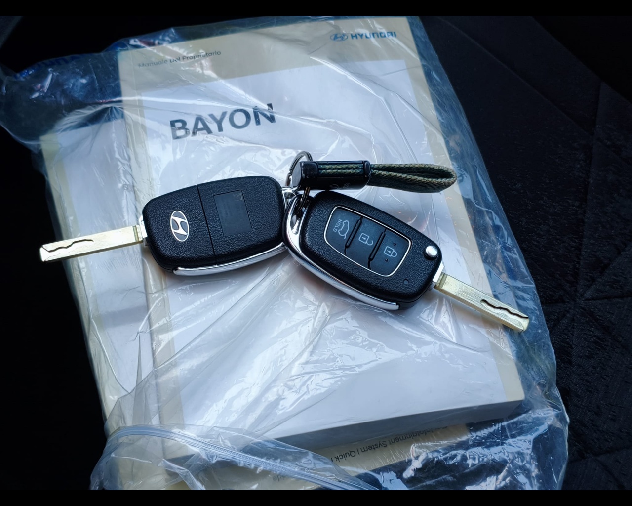 Foto HYUNDAI Bayon 1.2 mpi Xline