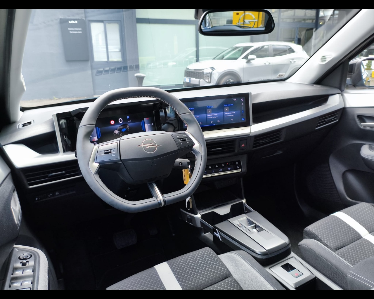 Foto OPEL Frontera 1.2 hybrid GS 145cv edct