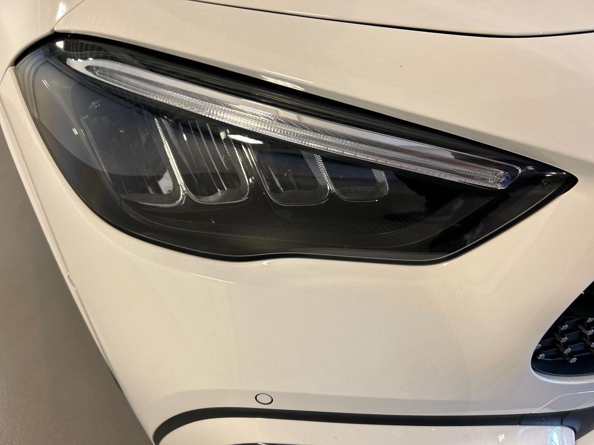 Mercedes GLA GLA 200 D AMG Line Advanced Plus 8G-DCT - 7
