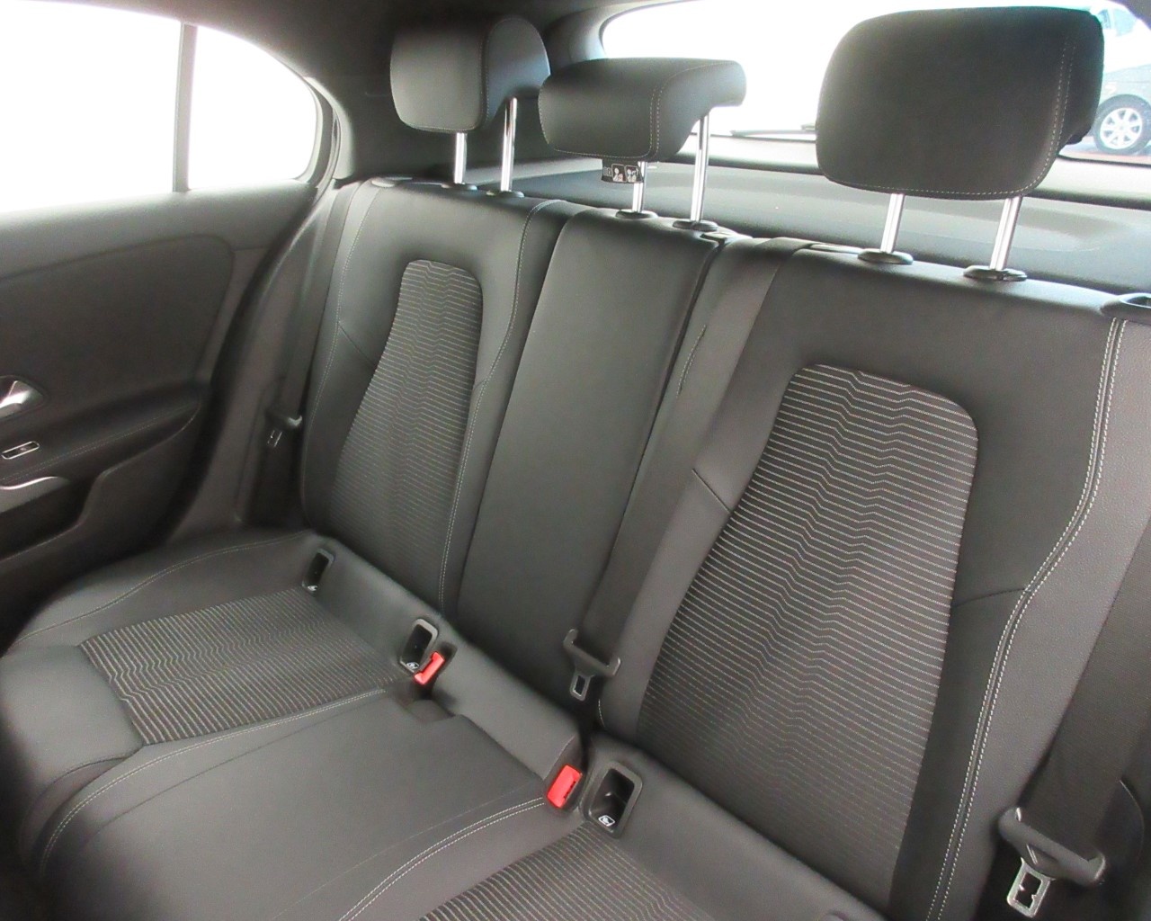 Mercedes Classe A Classe A 180 D Sport 8G-DCT - 13
