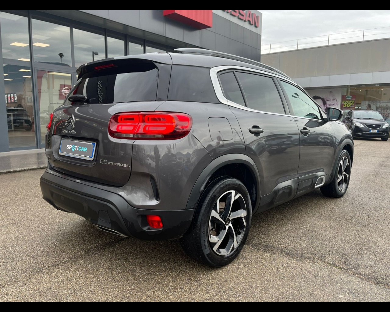 Foto CITROEN C5 Aircross 1.5 bluehdi Shine s&s 130cv eat8 