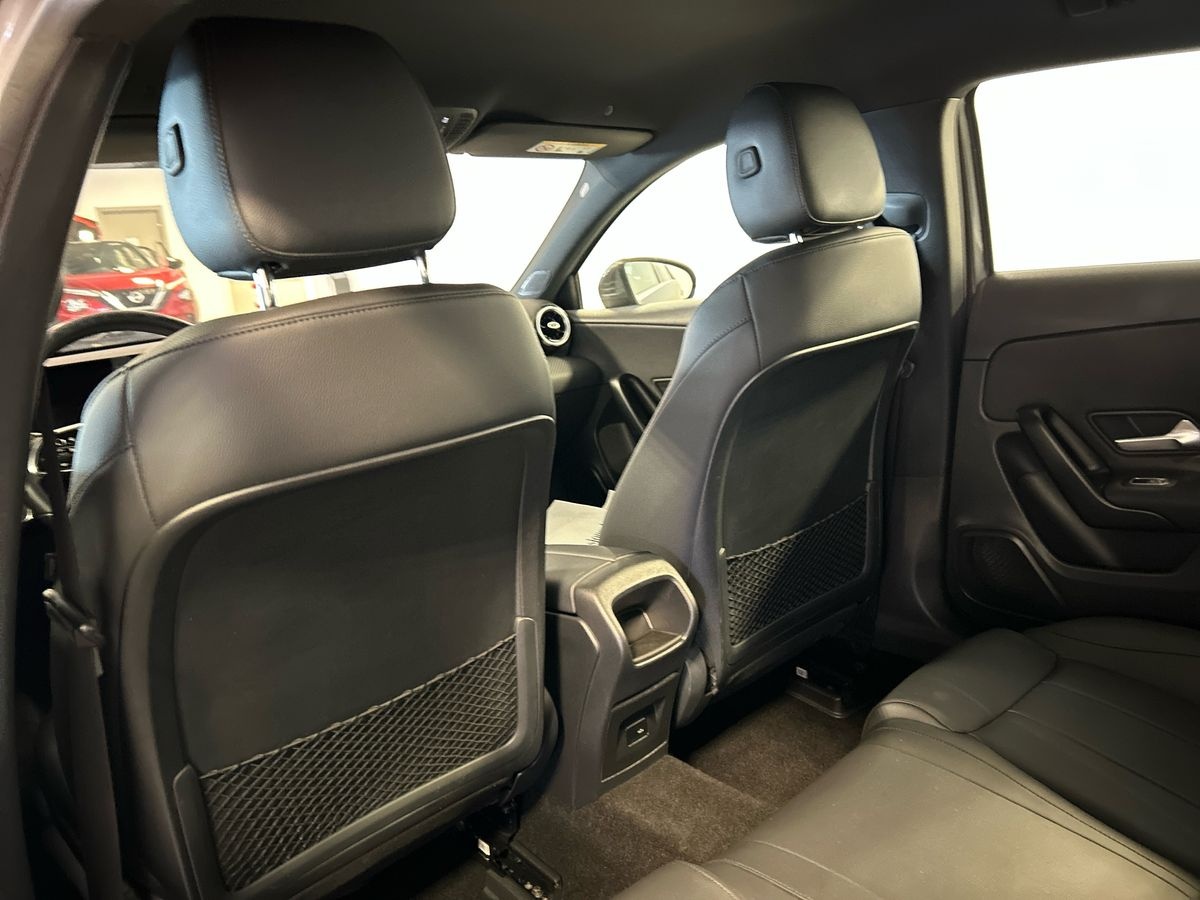 Mercedes Classe A Classe A 180 D Sport 8G-DCT - 18