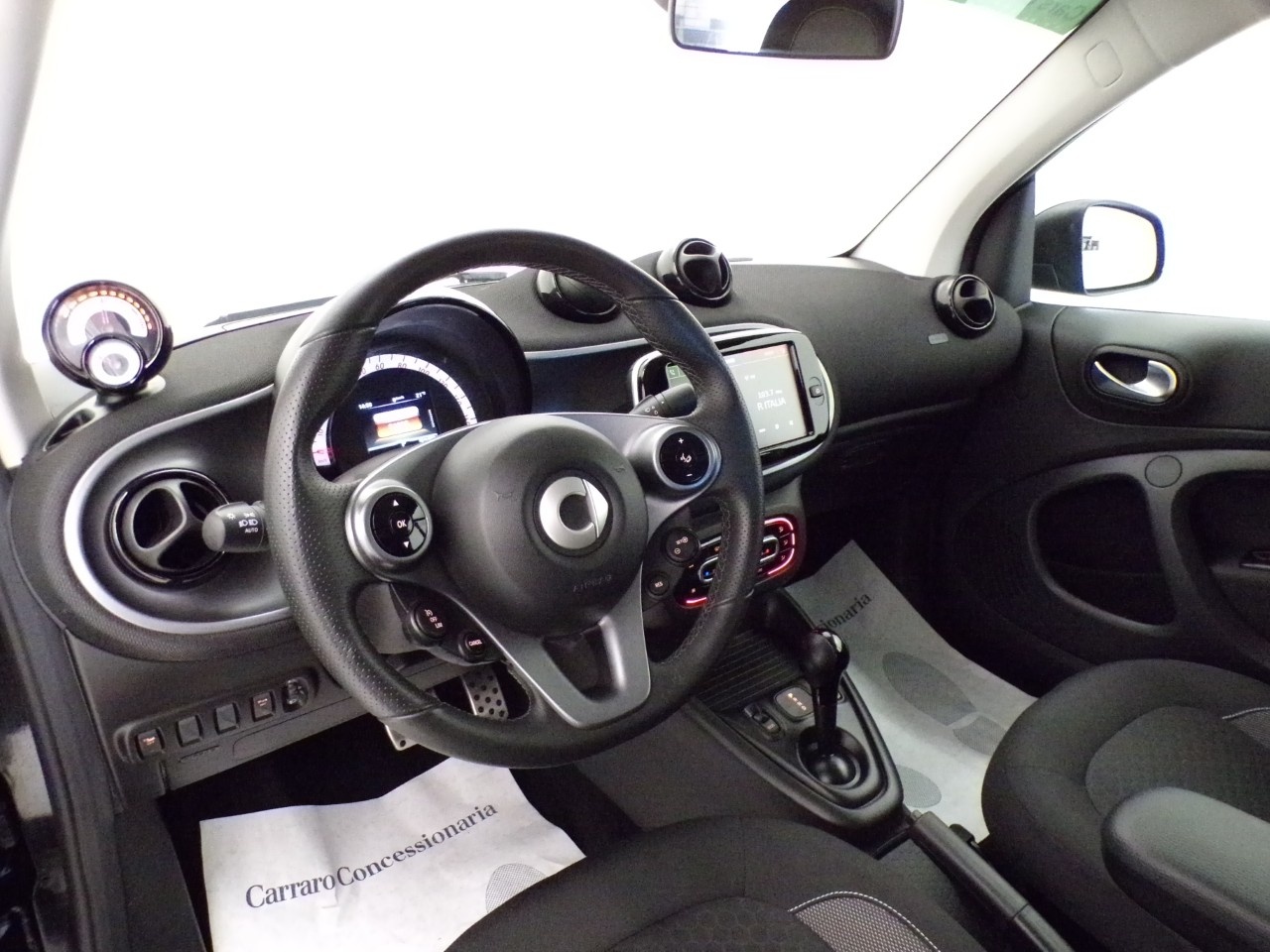 smart  fortwo cabrio 22kW EQ Pulse - 12