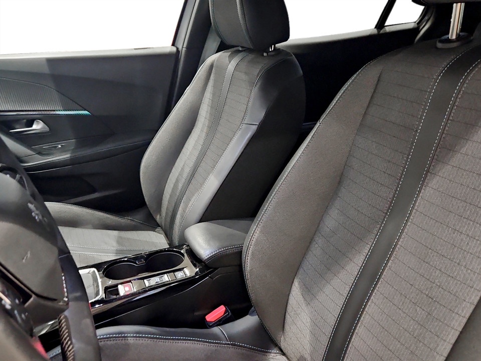 PEUGEOT 2008 1.2 puretech Allure Pack s&s 100cv Benzina Usato - 6