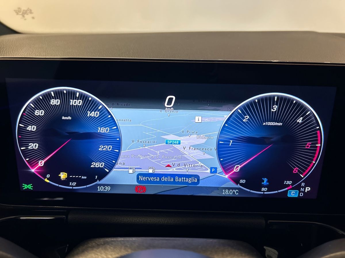 Mercedes GLA GLA 180 D AMG Line Advanced Plus 8G-DCT - 13