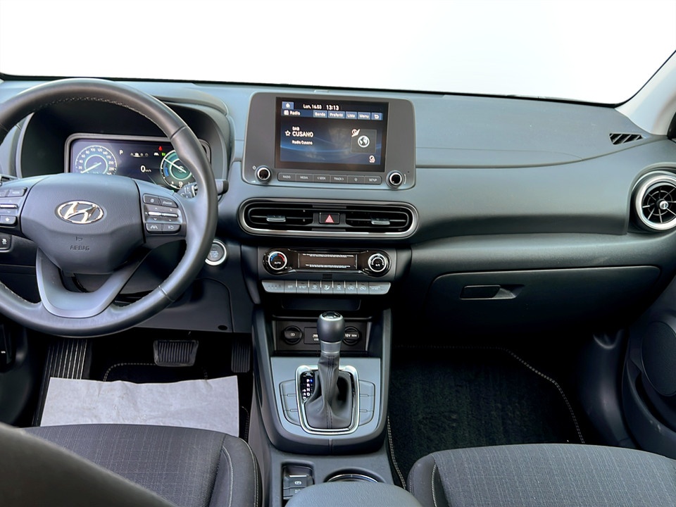 HYUNDAI Kona 1.6 gdi hev Xtech 2wd 141cv dct Ibrida usato - 10