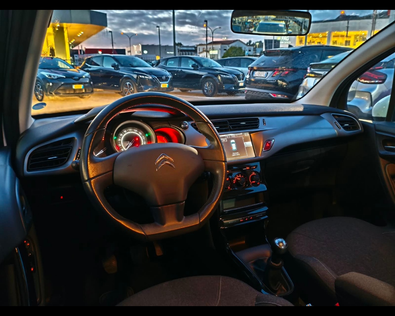 Foto CITROEN C3 1.2 puretech Feel edition 82cv