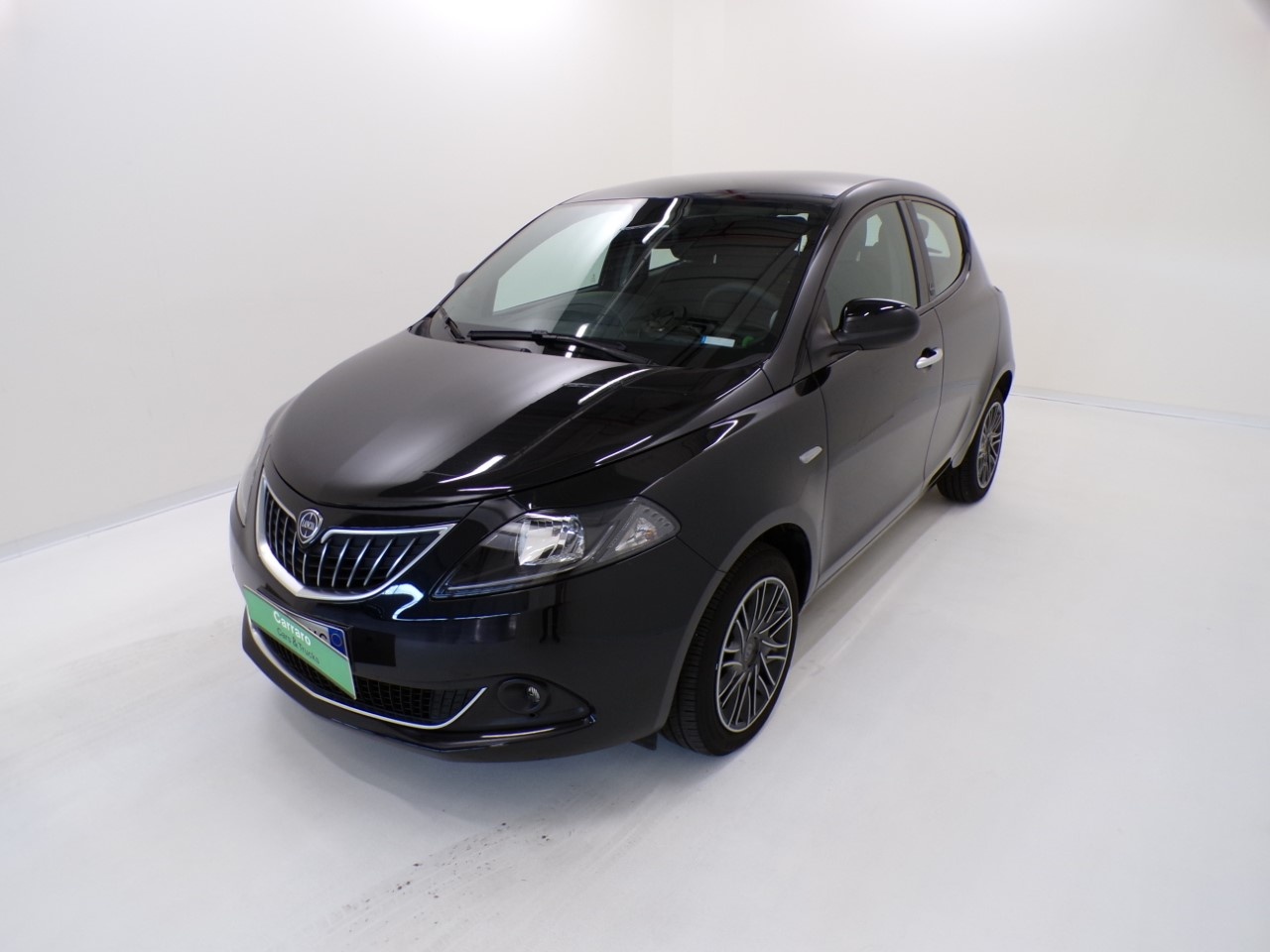 Lancia Ypsilon Ypsilon 5 Porte 1.0 FireFly Hybrid 70cv Silver - 1