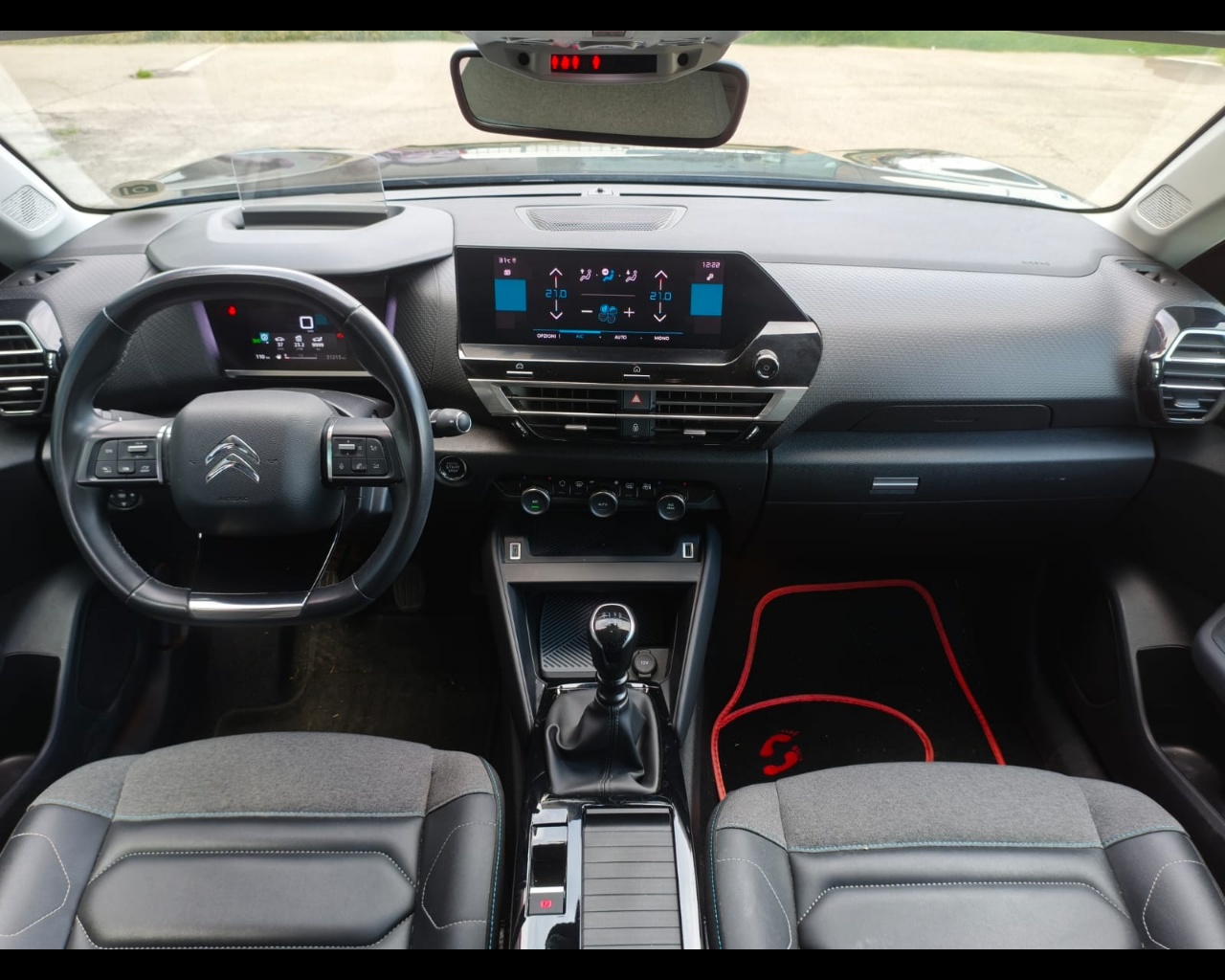 Foto CITROEN C4 1.2 puretech Shine s&s 130cv