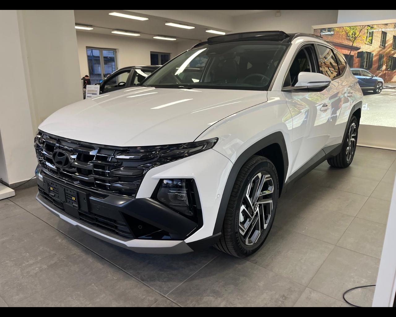 HYUNDAI TUCSON PE 1.6HEV AT 2WD EXELLENCE+LP+PP Usata