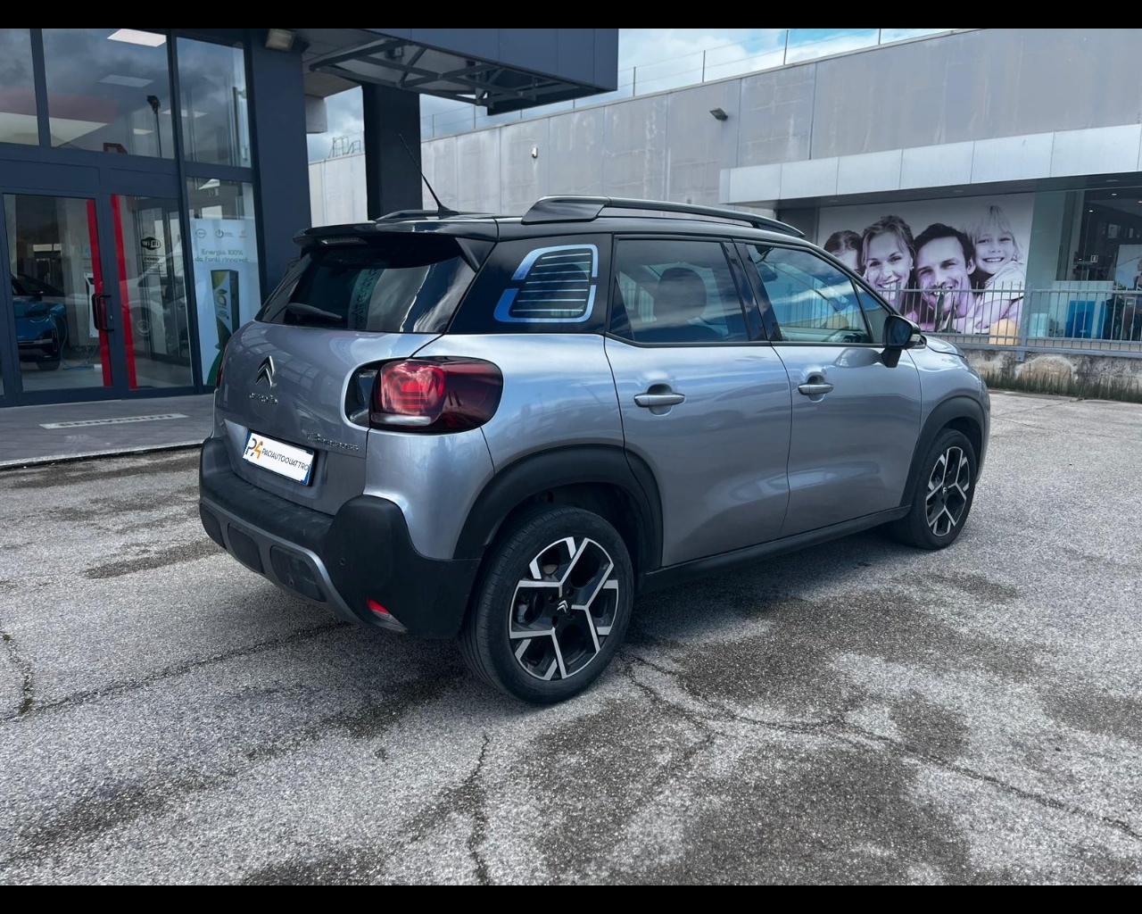 Foto CITROEN C3 Aircross 1.5 bluehdi Shine Pack s&s 110cv