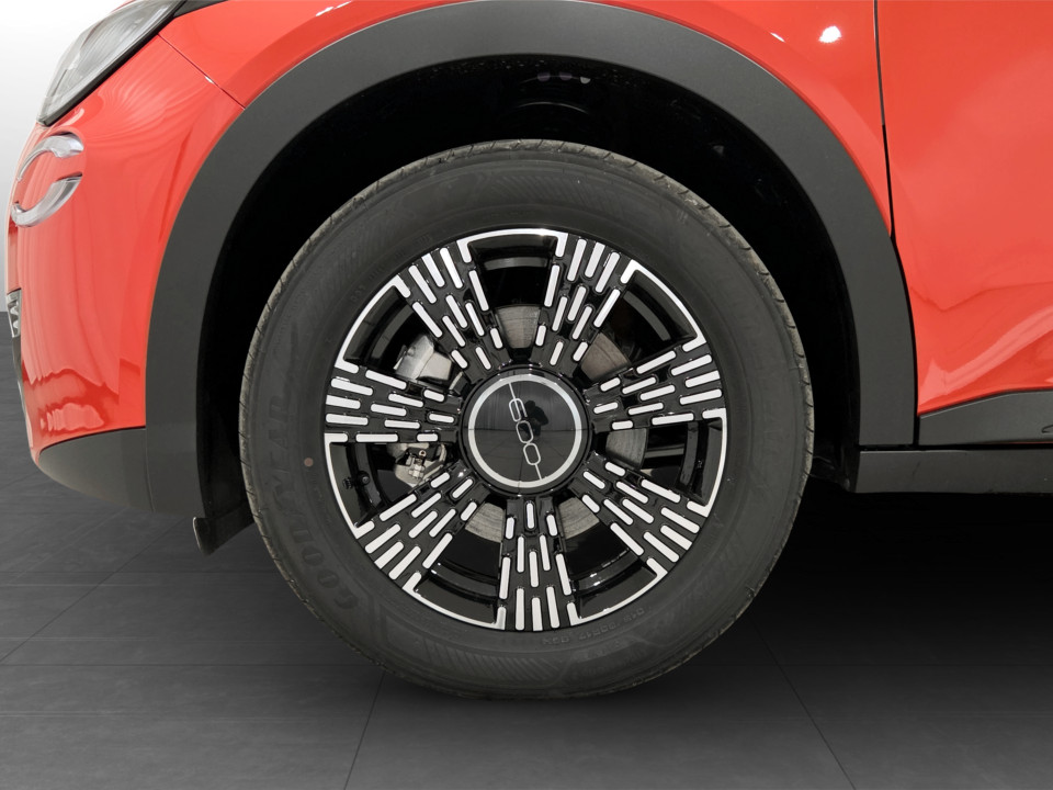 FIAT 600 Hybrid Icon 1.2 Hybrid 145cv Ibrida km0 - 19