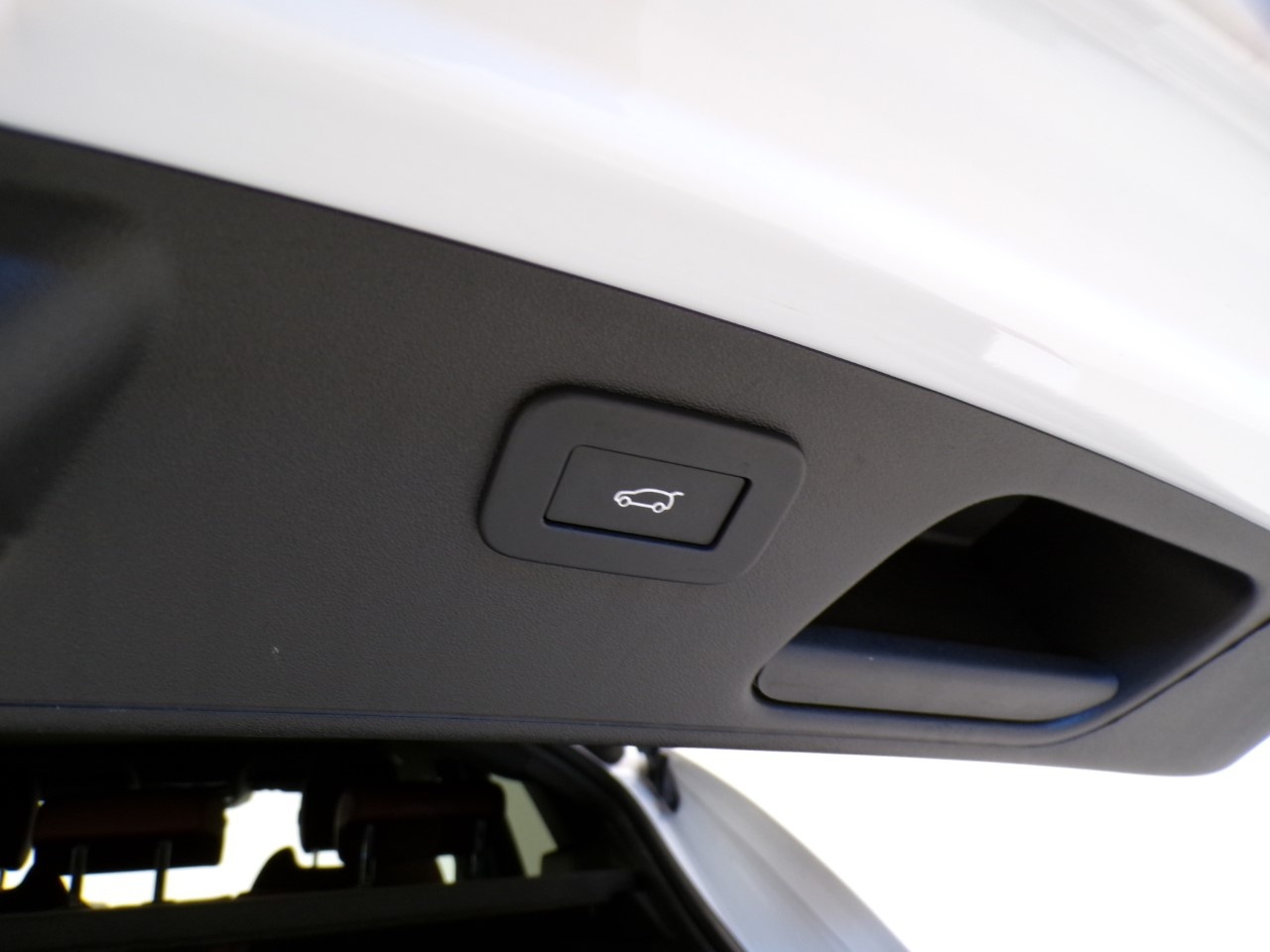 Jaguar E-Pace E-Pace 2.0 D163 R-Dynamic Black AWD Auto - 10