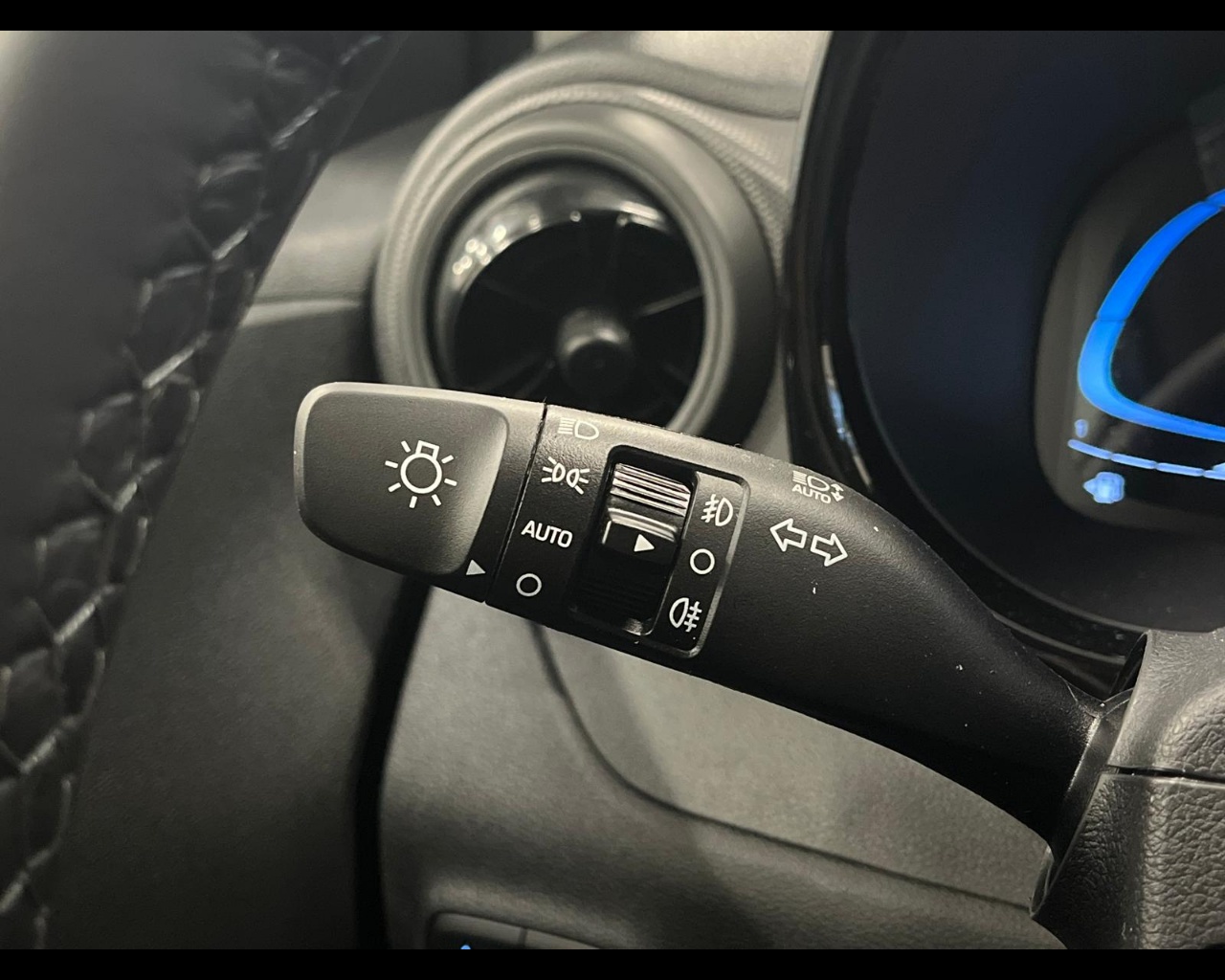 Foto HYUNDAI I10 PE MY25 5P 1.0 GPL MT CONNECTLINE