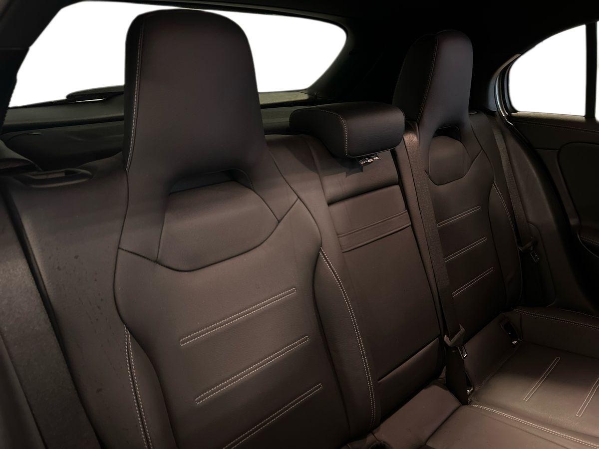 Mercedes-AMG Classe A AMG Classe A 35 AMG Premium Plus AMG Line 4Matic 7G-DCT - 16
