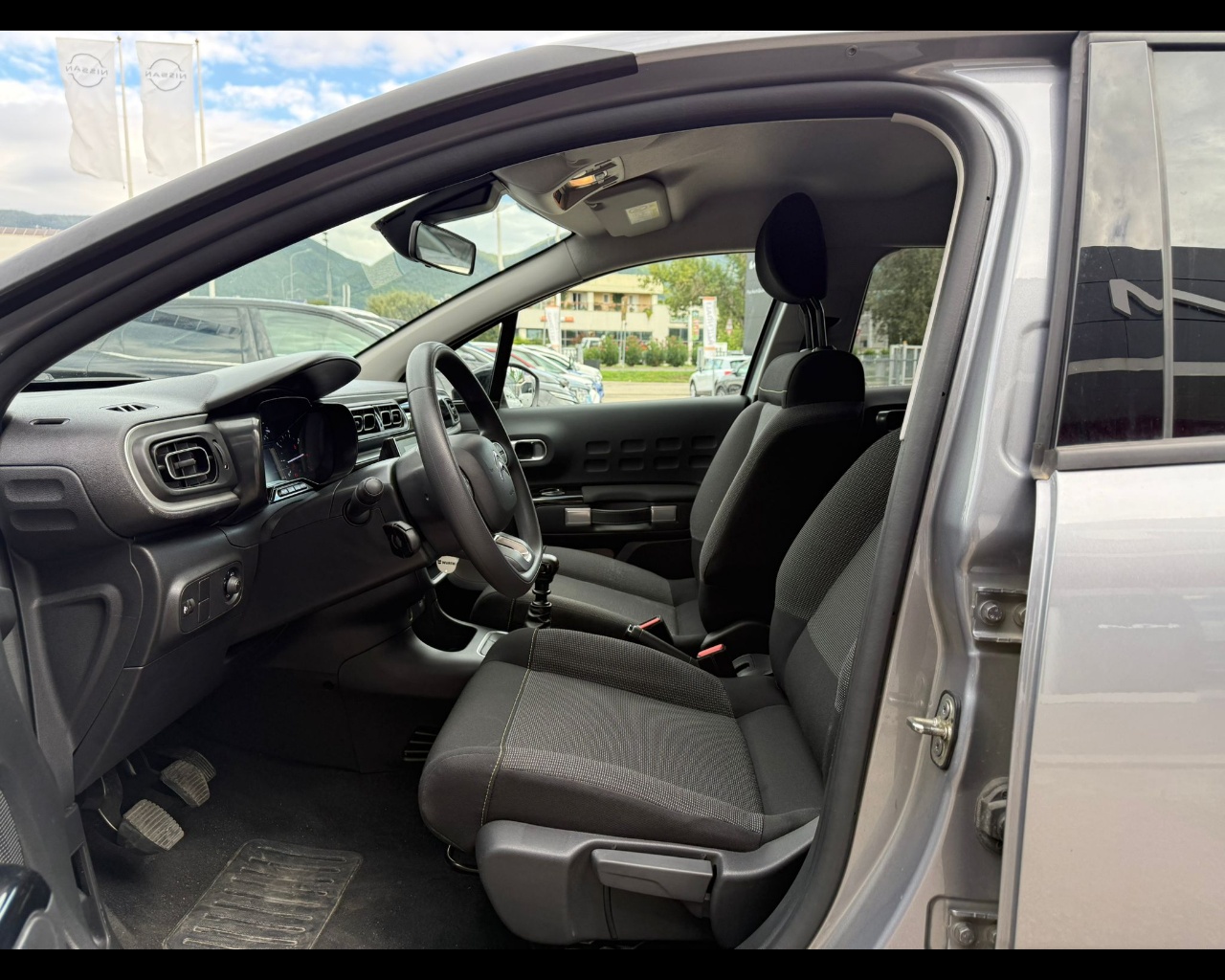 Foto CITROEN C3 1.2 puretech Max s&s 110cv