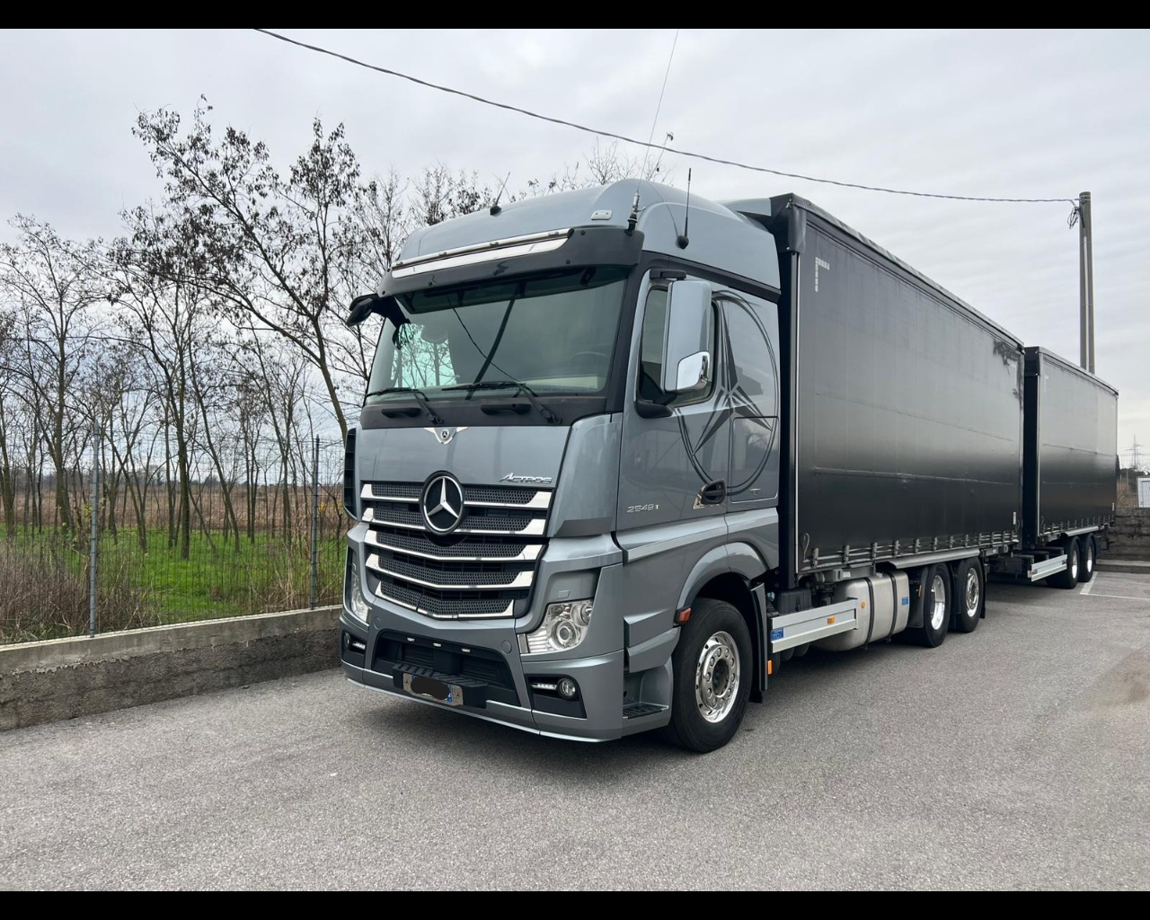 Mercedes Actros actros 2548 L Flat cab. Str.Sp. 2,5 Euro VI