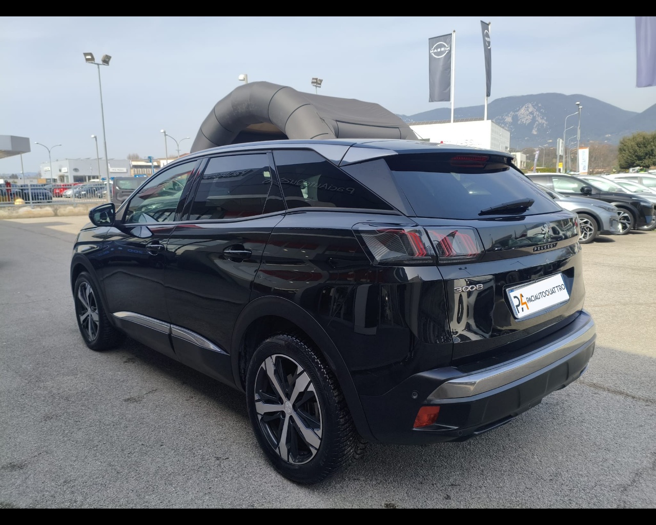 Foto PEUGEOT 3008 1.5 bluehdi Allure Pack s&s 130cv eat8