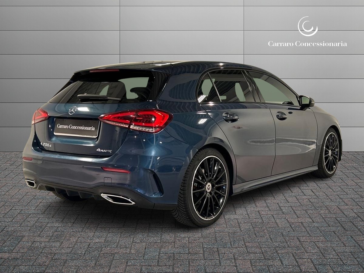 Mercedes Classe A Classe A 200 D Premium 4Matic 8G-DCT - 2