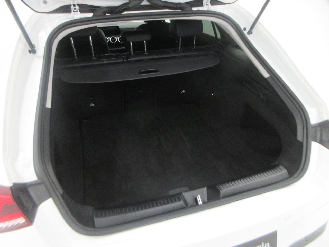 Mercedes CLA Shooting Brake CLA Shooting Brake 180 D Sport 8G-DCT - 8