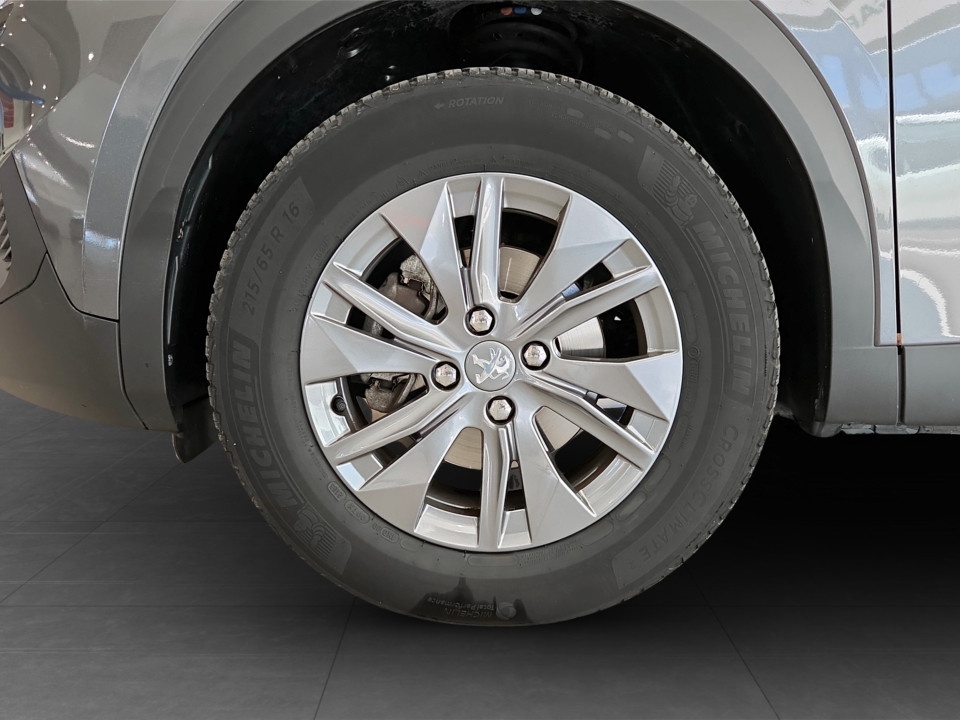 PEUGEOT 2008 1.2 puretech Active Pack s&s 100cv Benzina usato - 18