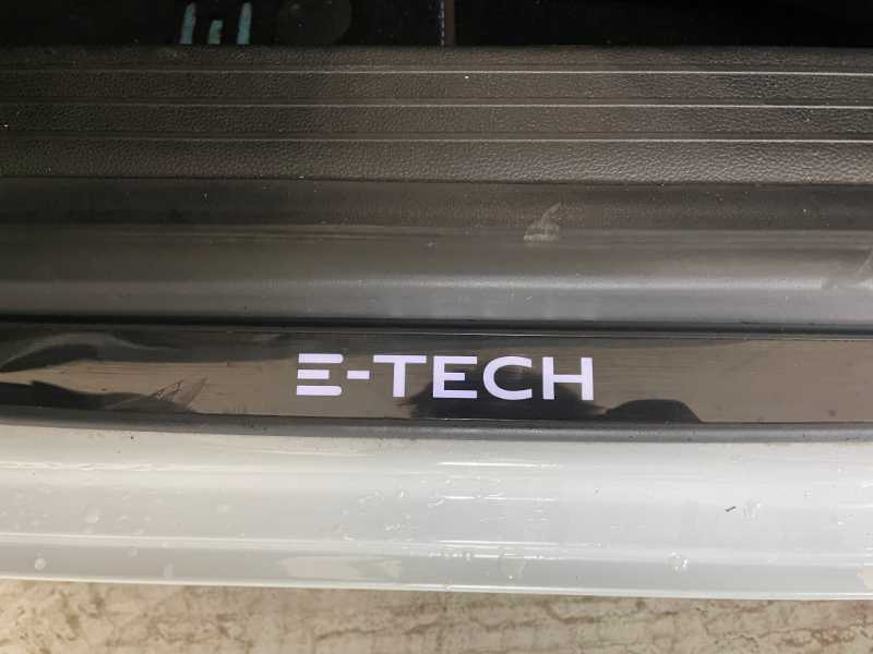 Clio V - Clio 1.6 E-tech Hybrid Initiale Paris 140cv Auto