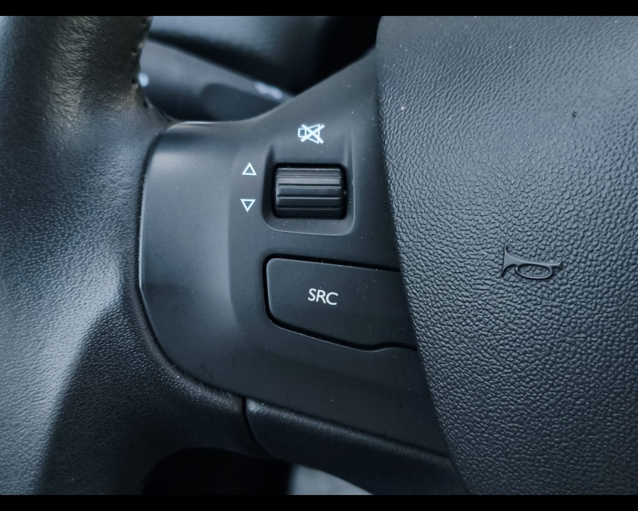 Foto PEUGEOT 2008 1.2 puretech Active s&s 82cv 