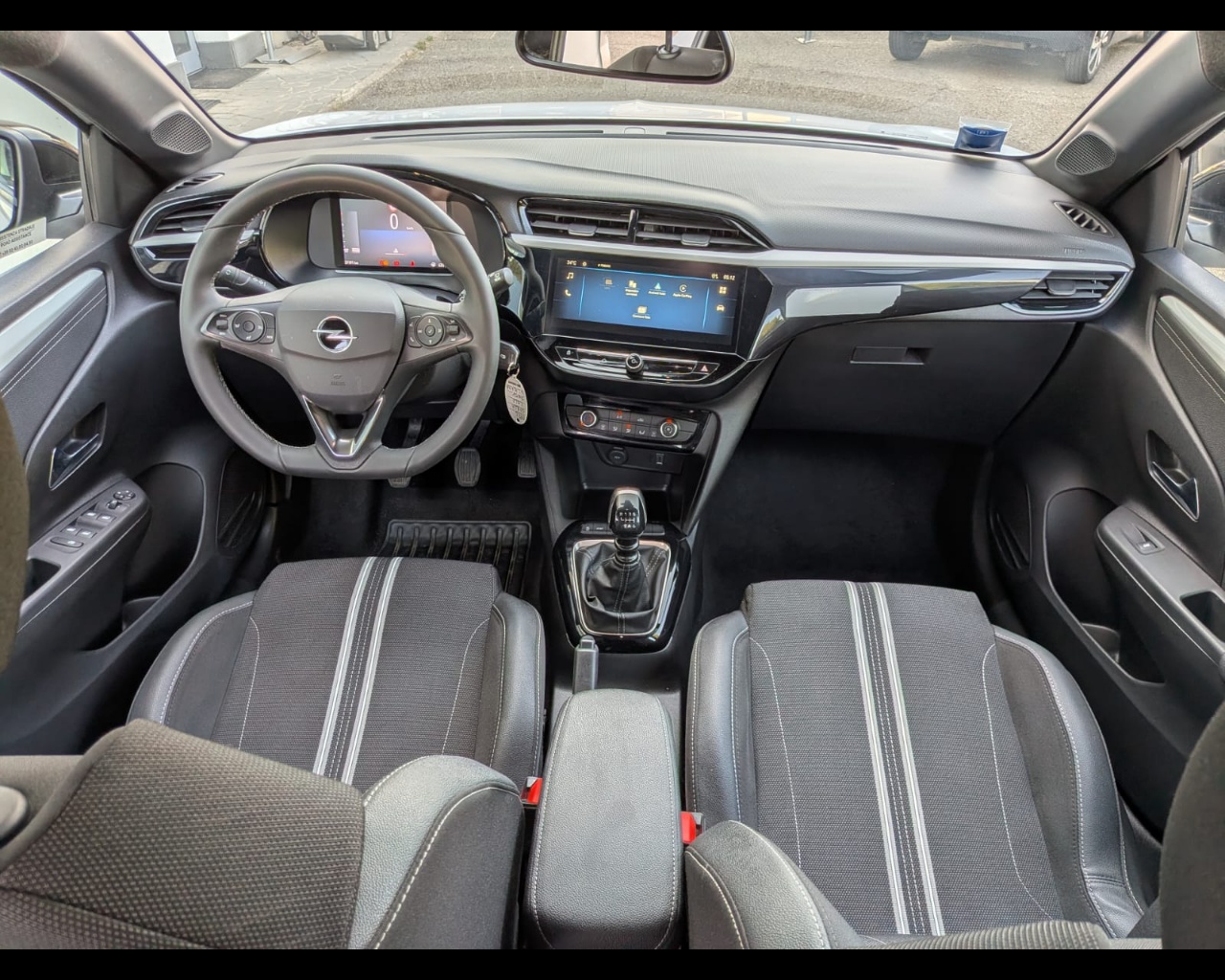 Foto OPEL Corsa 1.2 GS s&s 100cv