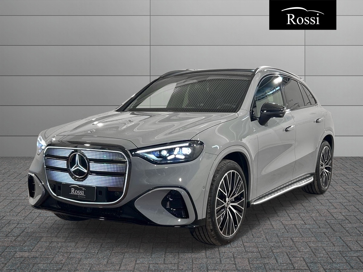 Mercedes-Benz GLC 400 4MATIC con tecnologia EQ