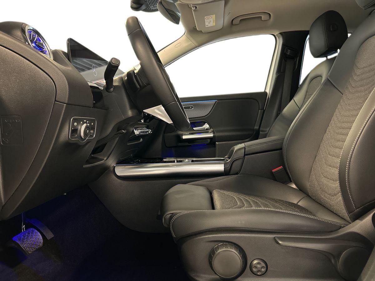 Mercedes  GLA 200 D Progressive Advanced Plus 8G-DCT - 8