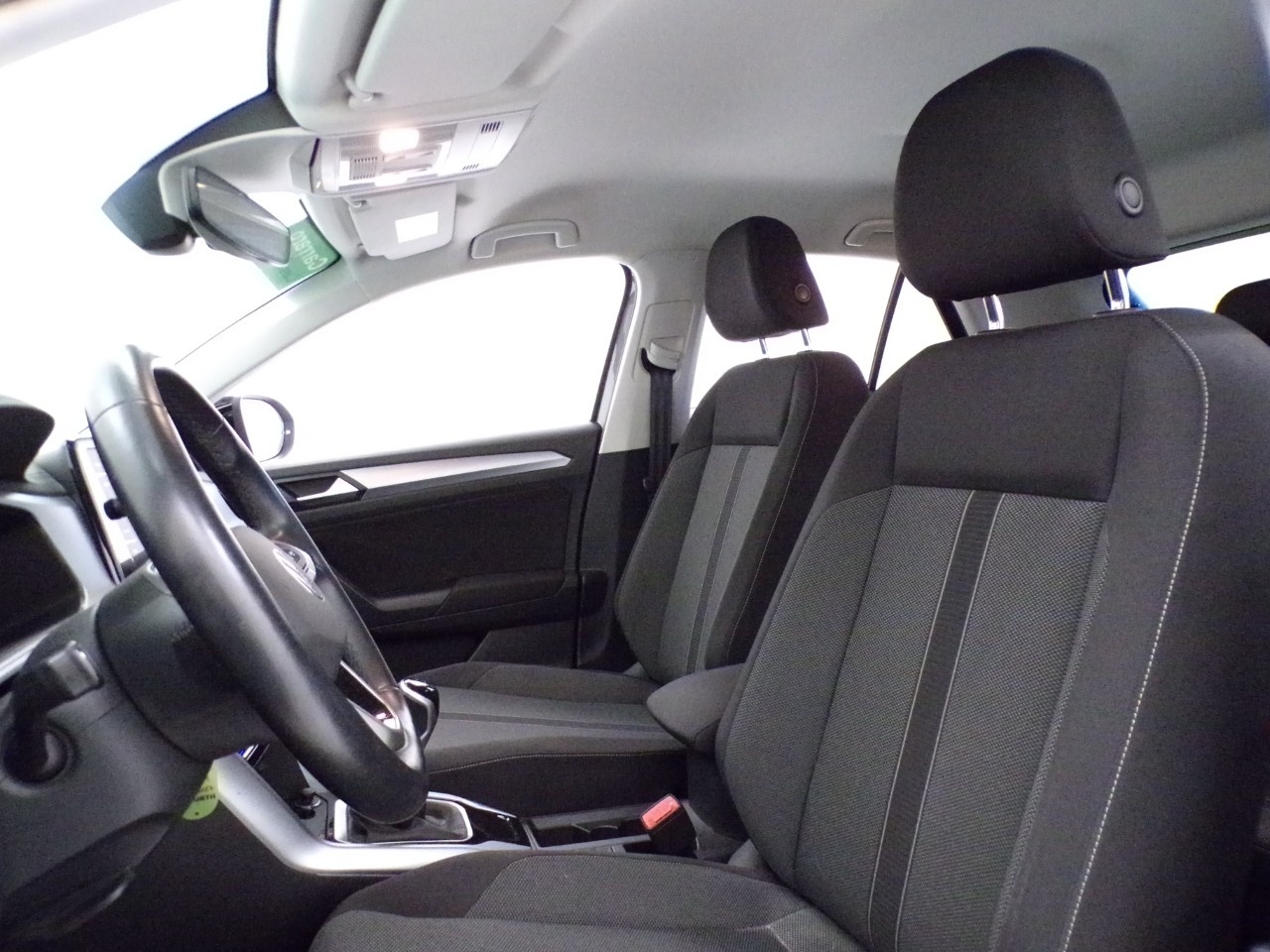 Volkswagen  T-Roc 1.0 tsi Style 110cv - 12