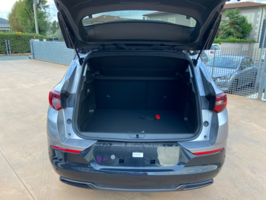 OPEL Grandland Grandland Gs 1.6 225cv PHEV