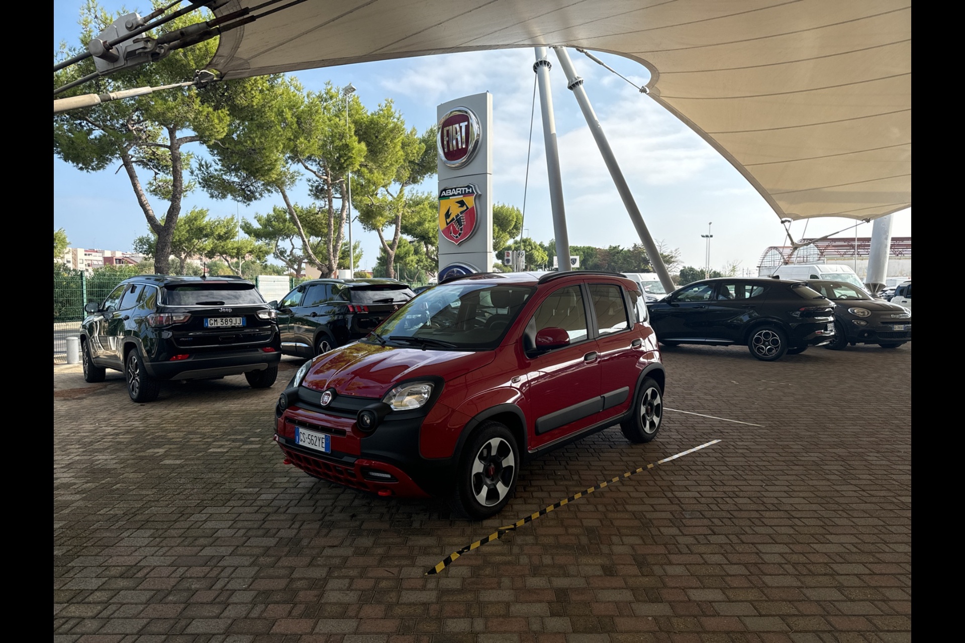 Foto FIAT Panda III 2021 Cross - Panda 1.0 firefly hybrid Cross s&s 70cv 5p.ti