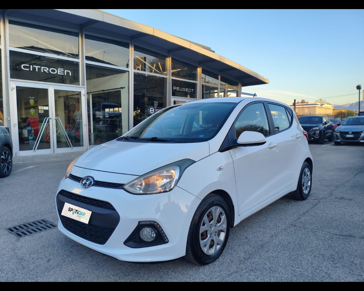 HYUNDAI i10 1.0 Login econext Gpl E6 Usata