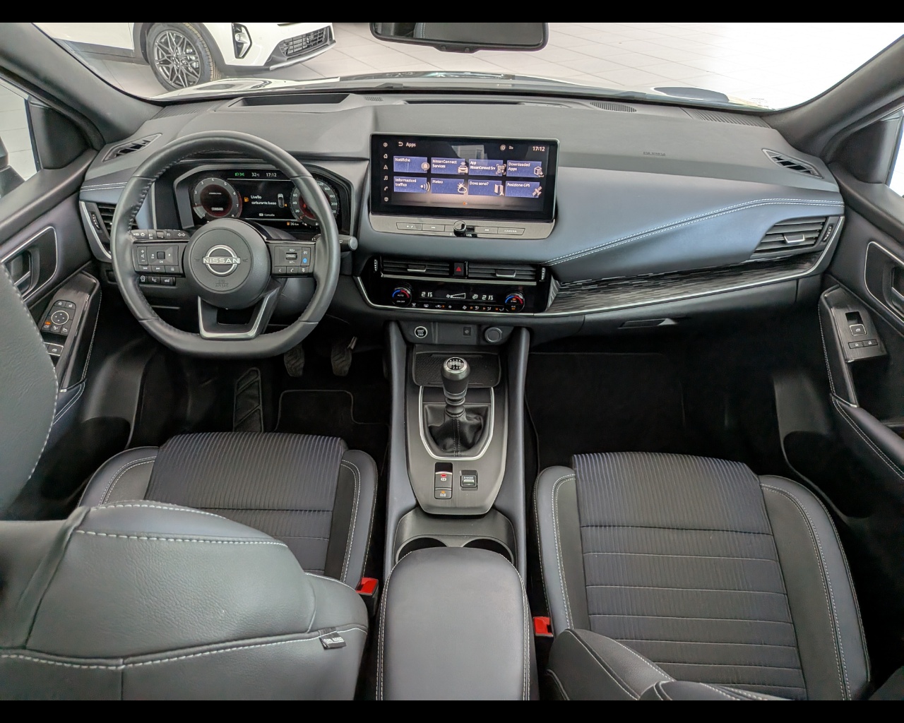 Foto NISSAN Qashqai 1.3 mhev Tekna 2wd 140cv