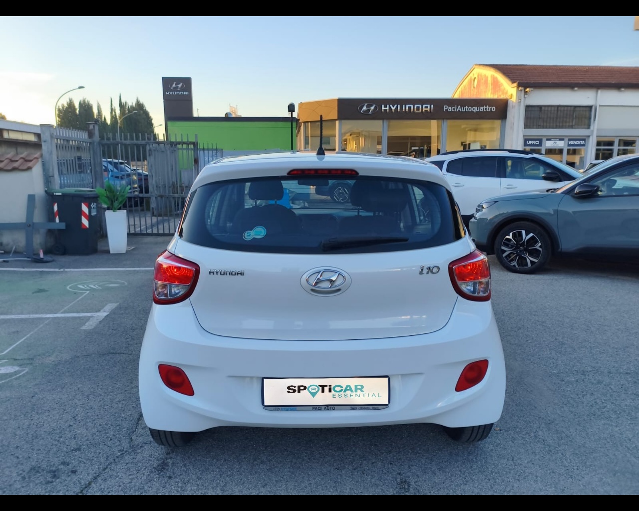 Foto HYUNDAI i10 1.0 Login econext Gpl E6