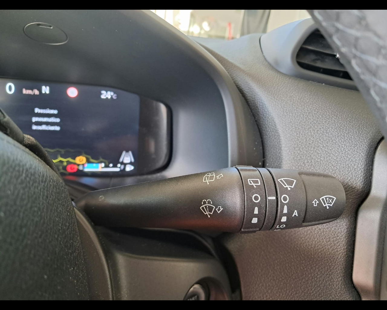 Foto JEEP Renegade 1.5 turbo t4 mhev Summit 2wd dct