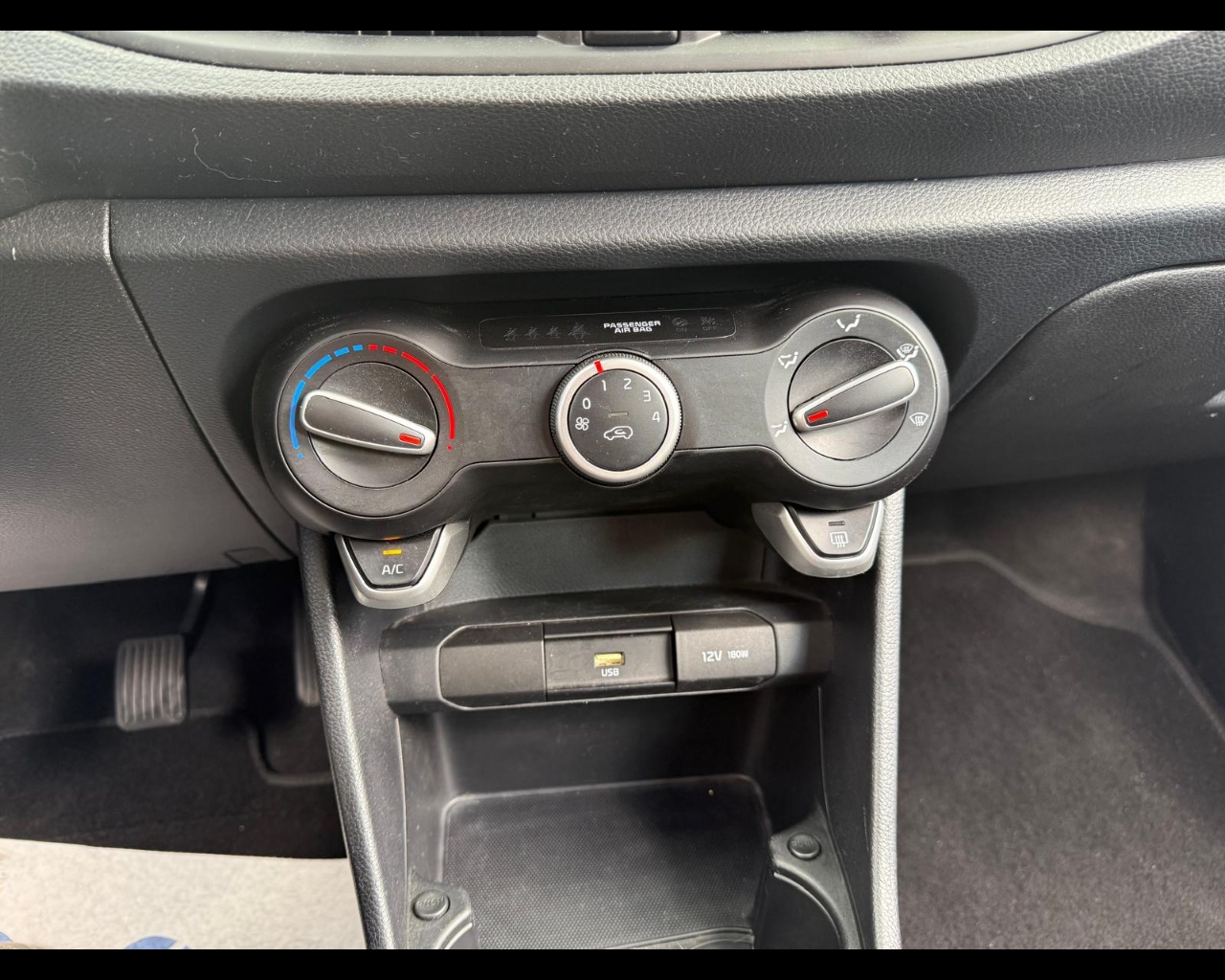 Foto KIA Picanto 1.0 dpi Style