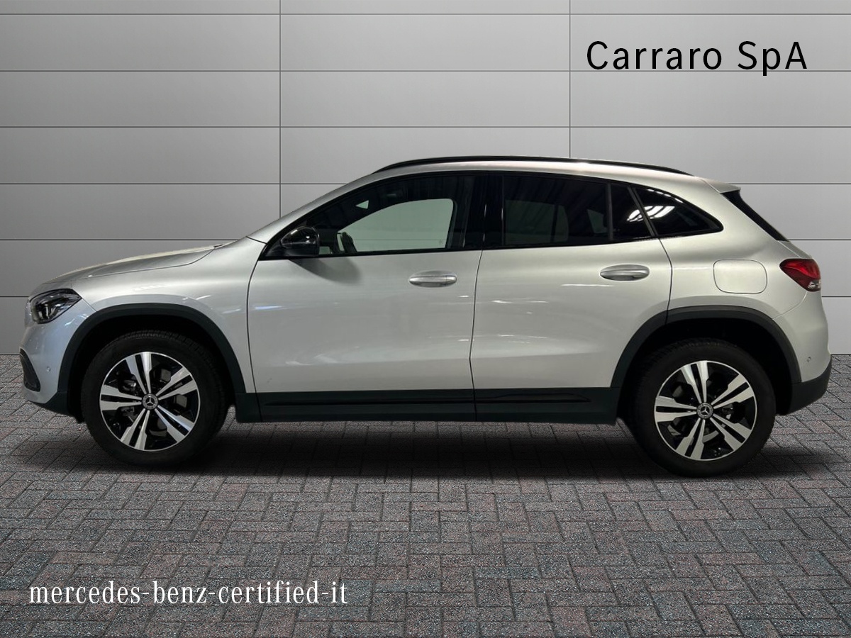 Mercedes GLA GLA 180 D Sport Plus 8G-DCT - 6