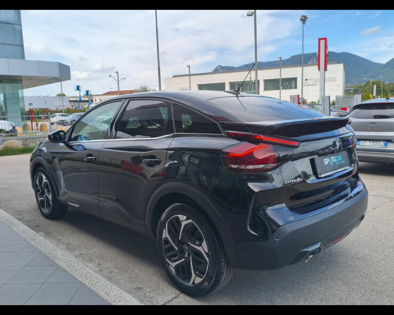 Foto CITROEN C4 1.2 puretech Shine s&s 130cv