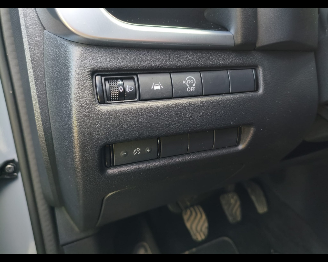 Foto NISSAN Qashqai 1.3 mhev N-Connecta 2wd 140cv