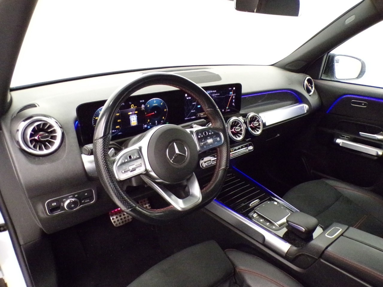 Mercedes GLB GLB 180 D Premium 8G-DCT - 12